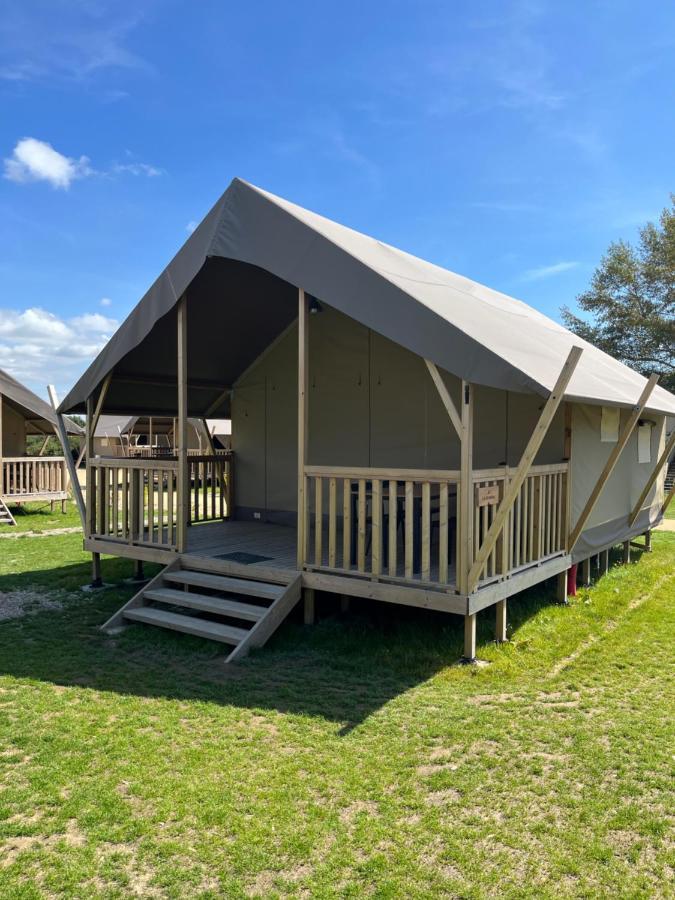 Ucpa Eco Lodge Sene ภายนอก รูปภาพ